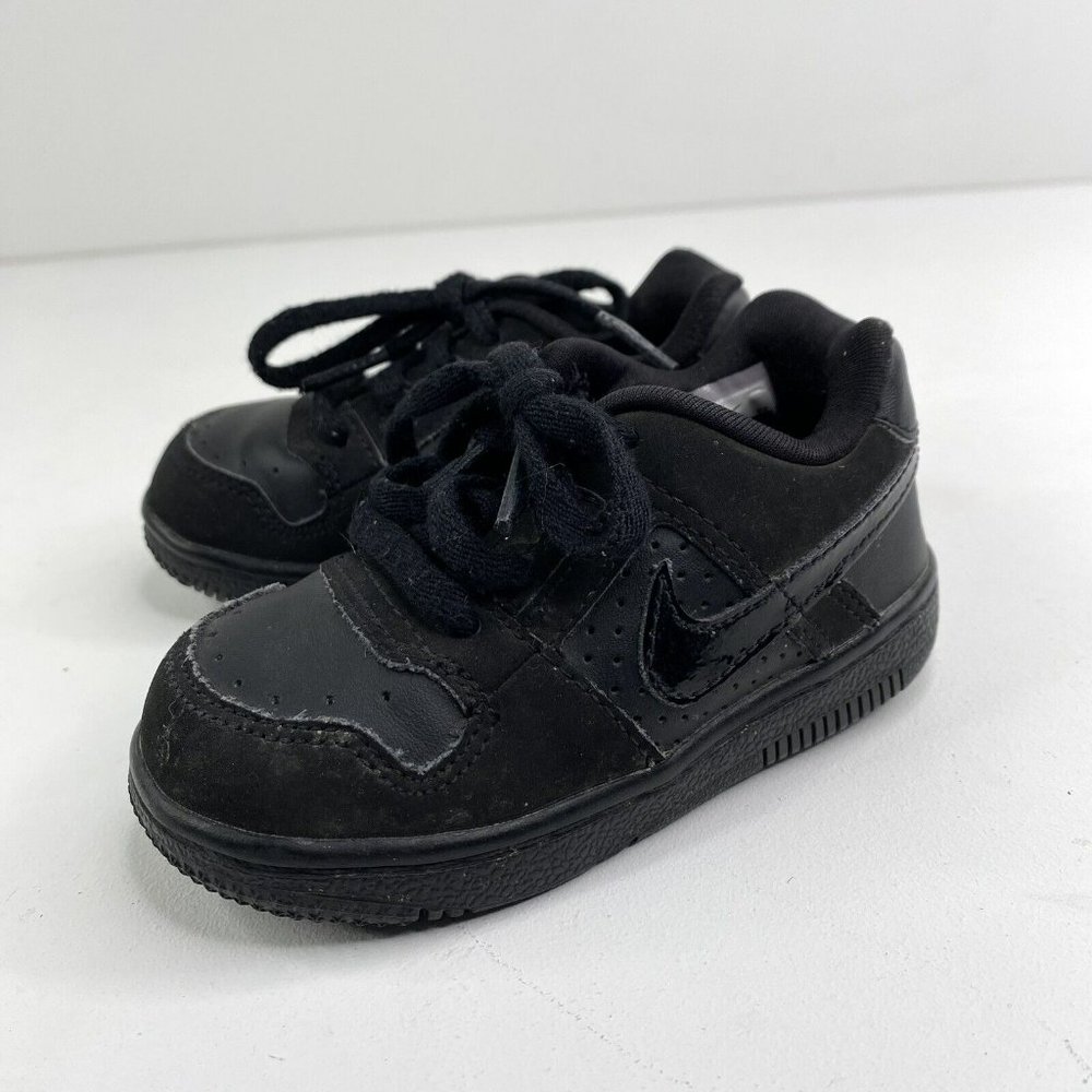 Nike Delta Force Unisex Baby Toddler Kids Size 6 Black Sneakers Shoes Lace Up - Picture 4 of 8